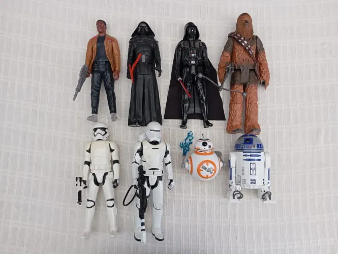 Linda Coleção Bonecos Star Wars - 8 peças