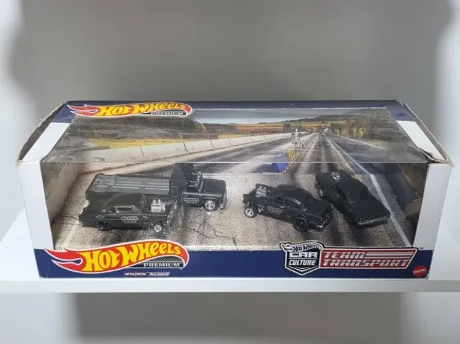 TEAM TRANSPORT GASSERS BLACKHOLE - Hot Wheels Premium