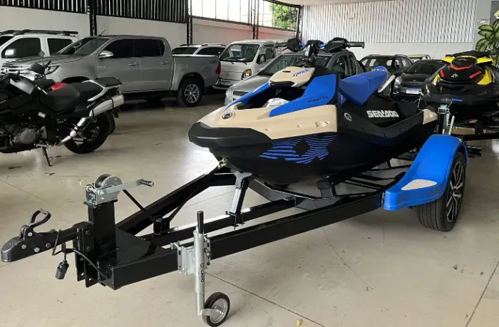 Jet Ski Sea Doo Spark Trixx 2025