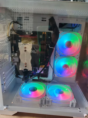 Computador Pentium G5420, 16GB DDR4 SDD 240GB