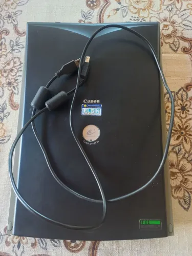 Scanner Lide25