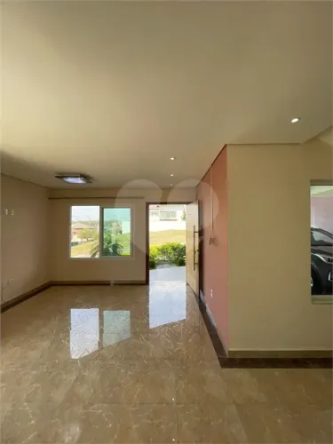 Sobrado no Condomínio Residencial Fazenda Rodeio, Villagio Bella Cittá com 3 dormitórios.