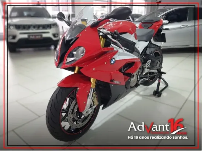 S 1000 RR.