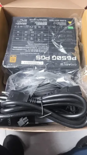 Fonte Gigabyte P650G PG5, 650W, 80 PLUS Gold Garatia 5 anos