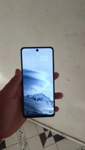 Celular realme C67