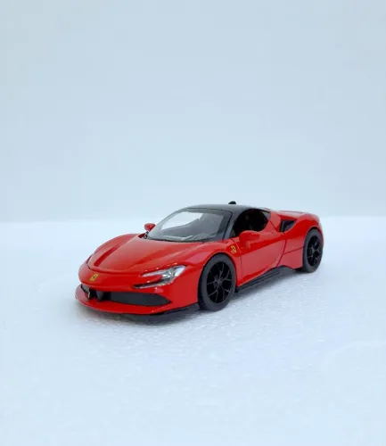Miniatura ferrari SF90 stradale carro de ferro escala 1:28 farol som do motor funcional