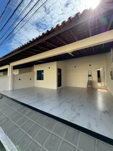Casa em Condomínio Fechado pra Venda no Jacumã, 02 Vagas de Garagem.