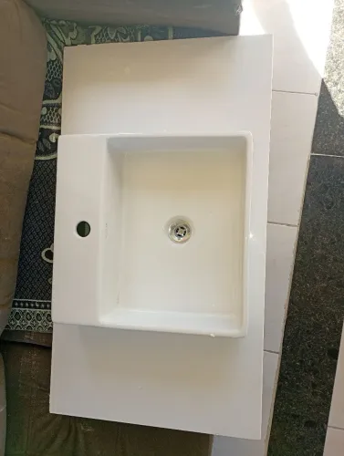 Vendo pedra com cuba