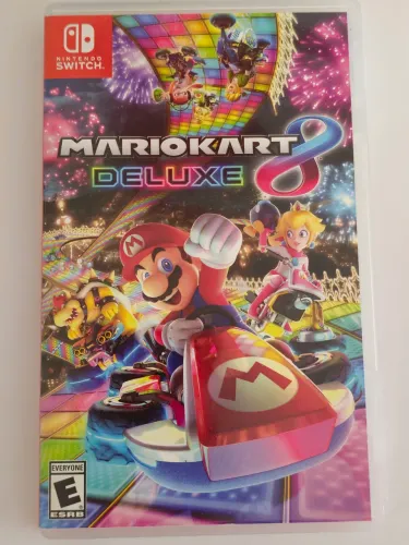 Mario Kart 8 Deluxe. Jogo de Nintendo Switch.