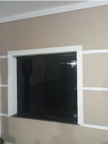 Duas Janelas Blindex Preta 