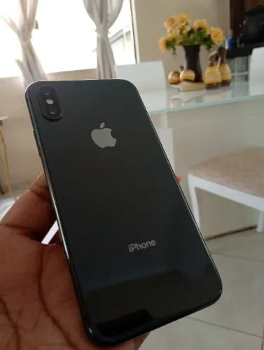 iPhone X 
