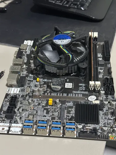 Placa mãe para Mineração com processador e Memoria (até 8 GPUs)