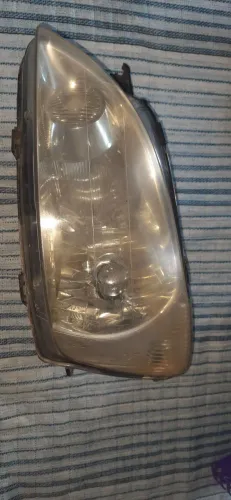 Farol corsa classic lado motorista