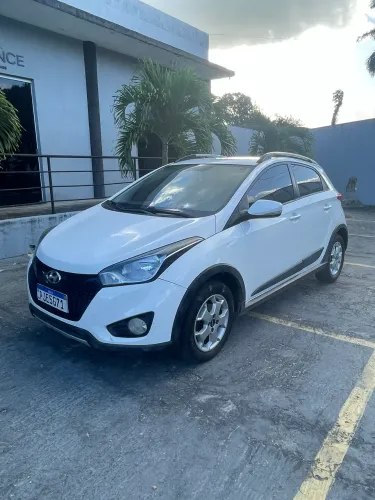 Hyundai HB20X Style 1.6 Flex 16V Aut. 2015