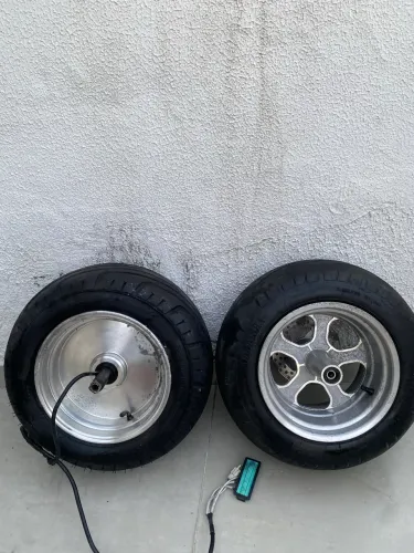 KIT FECHADO Aro 10 Vzero Citycoco: Rodas + Motor 2000W + Freio Hidráulico Completo