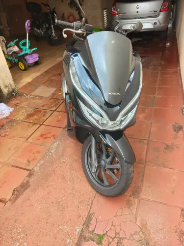 Honda PCX 150 2019 Azul, 57.000 km, 2º dona, revisada