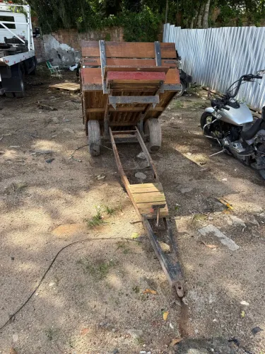  VENDO CARRETINHA PARA TOBATA OU YANMAR 