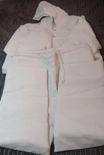 Conjunto unissex para câmera fria.. 