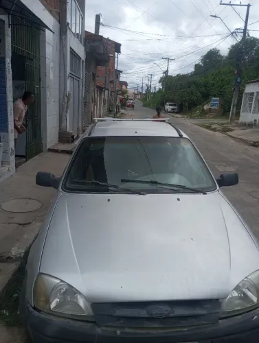 Ford Courier 1.6 L/ 1.6 Flex 2005