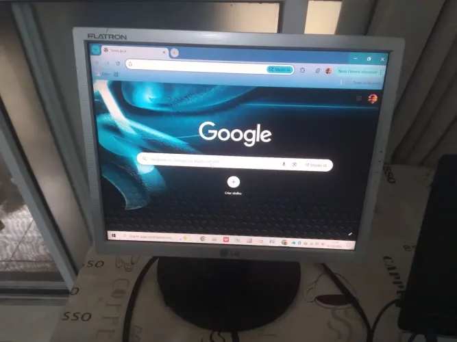 Monitor LG Flatron l1553s SF usado em bom estado