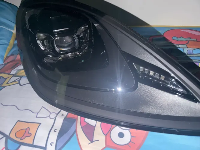 Par de Faróis Originais Porsche Cayenne 2022 LED Original - Lado Direito e Esquerdo