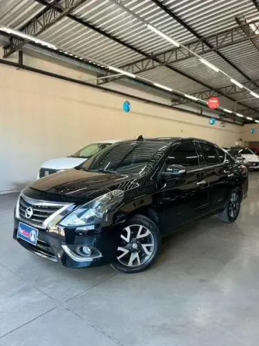 Nissan Versa Unique 1.6 16V Flexstart 4P Aut. 2017