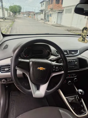 Chevrolet Onix Hatch LT 1.0 8V Flex Mec. 4P 2019