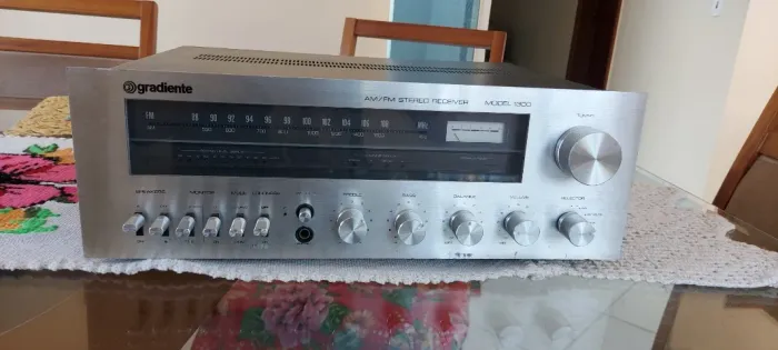 Receiver Gradiente Model 1300