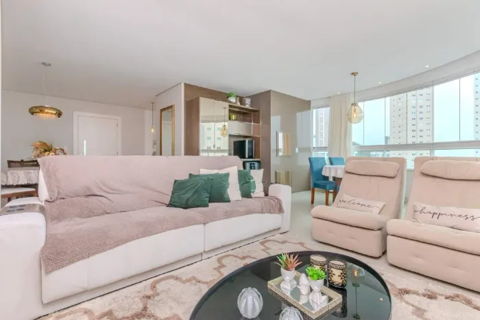Locação: Apartamento vista mar 3 suítes, mobiliado, decorado e 2 vagas - Pioneiros em Baln