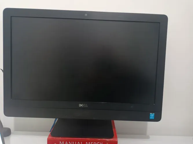 Computador All in One Dell Inspiron 23 5348 Core i3 4GB SSD 240GB Full HD