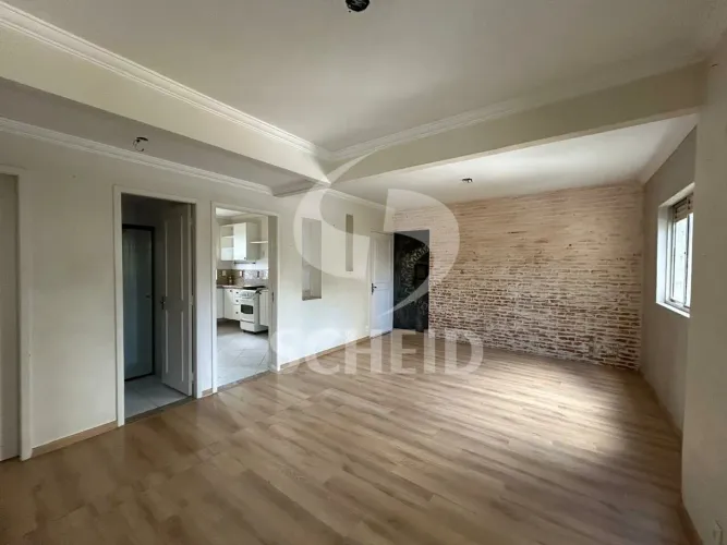 ÓTIMO APARTAMENTO PRÓXIMO A RUA SÓCRATES!!!!!!