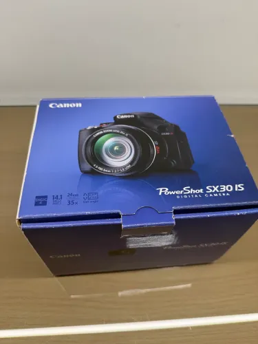 Câmera Canon PowerShotSX30IS Usado mas muito bem conservado. 