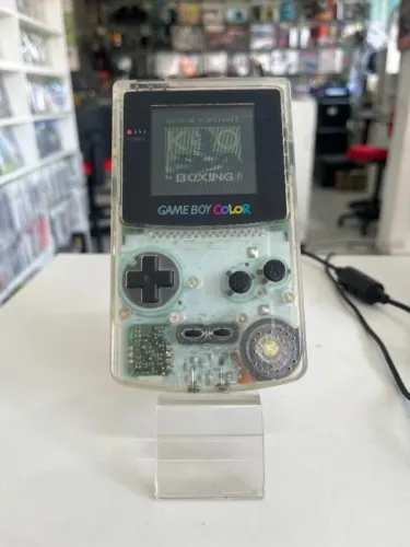CONSOLE GAME BOY COLOR TRANSLUCIDO + 1 CARTUCHO SORTIDO SEMINOVO - NINTENDO