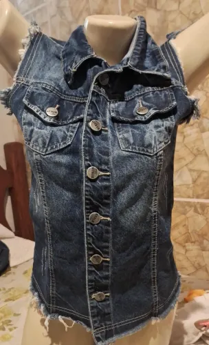 Vendo esta lindo blusa jeans 