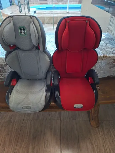 Cadeirinhas reclináveis Protege peg perego 