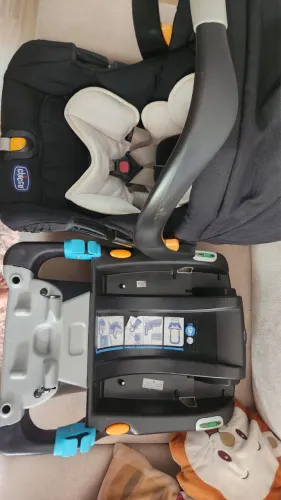 Bebê conforto Chicco Keyfit 