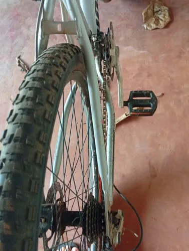 Bicicleta aro 29 com marcha