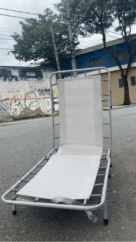 Espreguiçadeira de alumínio
