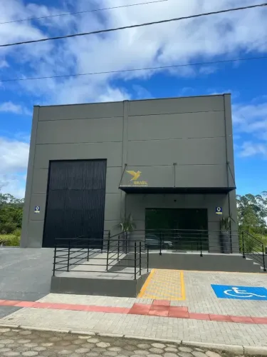 Galpão Comercial à Venda em Santo Amaro da Imperatriz - Excelente Oportunidade!