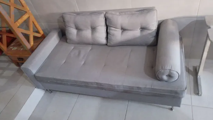 Sofá divã 2 lugares