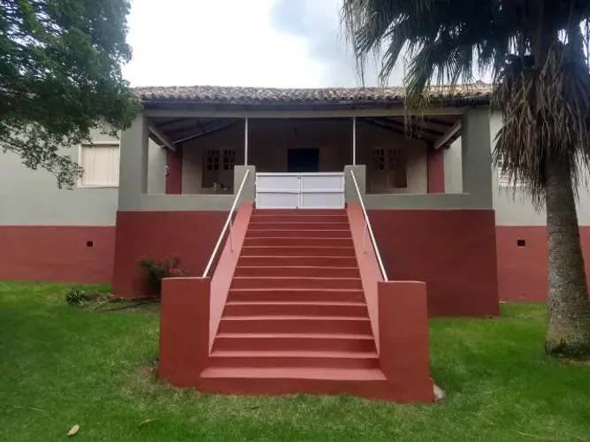 Vendo Sítio Vargem Alegre - Espera Feliz-MG - Próximo ao Parque Nacional do