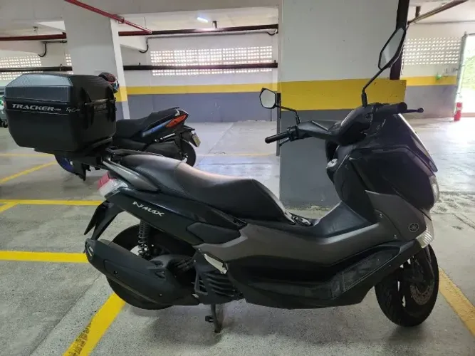 Yamaha NMAX 160 2020 - 31 mil km - Revisões em dia - Com baú