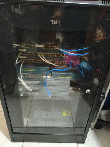 Rack e lab de rede cisco