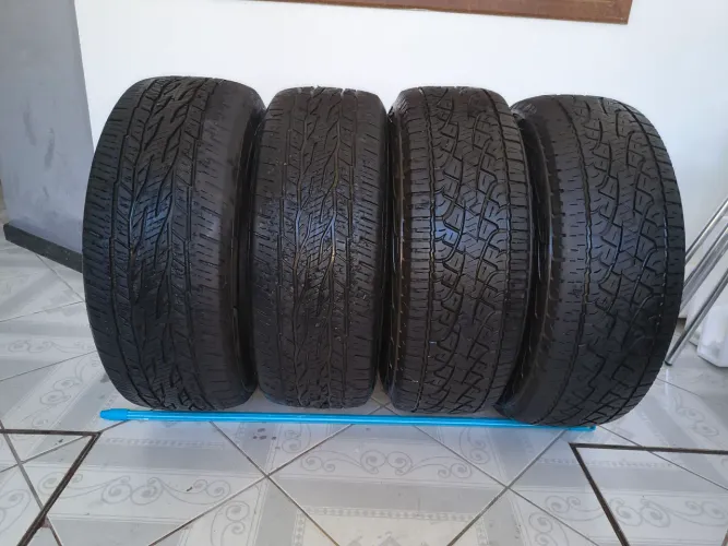 Pneus utilitários