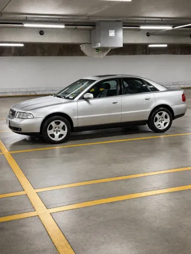 Audi A4 2.8 30V Tiptronic/ Aut. 2000