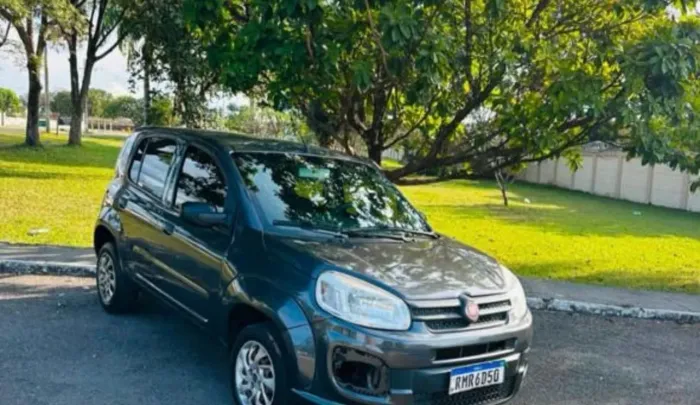 Fiat Uno Attractive 1.0 EVO Fire Flex 8V 5P 2021