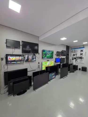 Televisores com garantia parcelamento e entrega.
