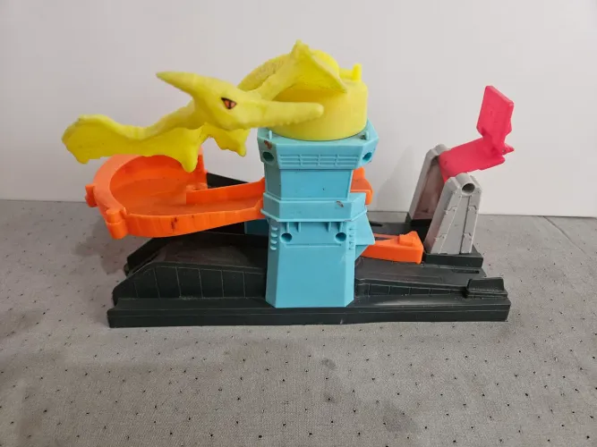 Hot Wheels City Ataque do Pterodáctilo (modelo GBF94)