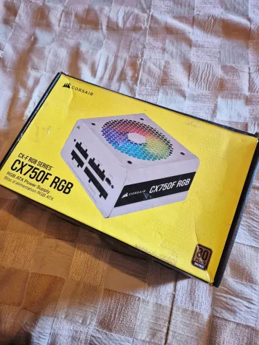 Cx750f Rgb White da corsair (nova)