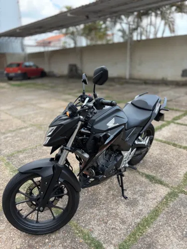 Honda CB 300f Twister Flex 2025